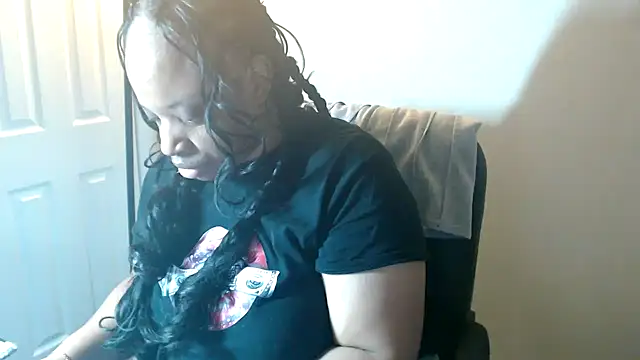 Snapshot of Sexymona1218 chatting on March 25, 9:26 am Sexymona1218 online show from March 25, 9:26 am