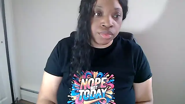 Snapshot of Sexymona1218 chatting on April 5, 12:35 pm Sexymona1218 online show from April 5, 12:35 pm