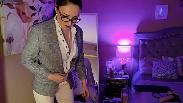 lara heaven online show from January 20, 7:46 pm