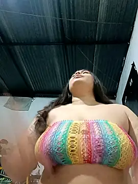 xandra252 online show from November 10, 6:12 am