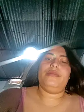 xandra252 online show from April 7, 5:46 pm