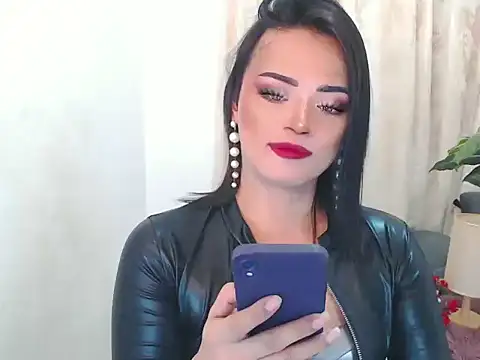 Snapshot of AsianQueenAlexaXx chatting on March 16, 6:56 pm AsianQueenAlexaXx online show from March 16, 6:56 pm