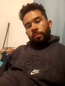 Snapshot of DOM22CM chatting on October 23, 3:39 am DOM22CM online show from October 23, 3:39 am