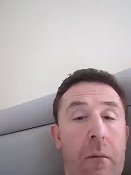 Snapshot of jones00732 chatting on November 10, 8:02 am jones00732 online show from November 10, 8:02 am