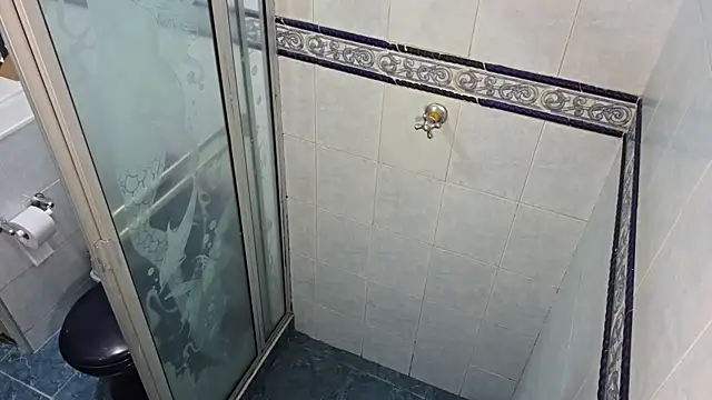 VikoHands online show from December 2, 10:05 pm