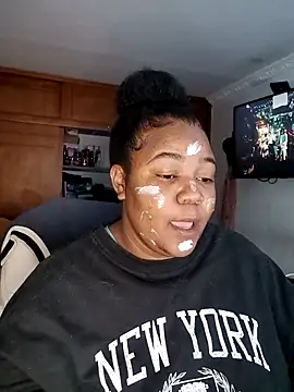 Daddys girl1 online show from December 5, 6:00 am