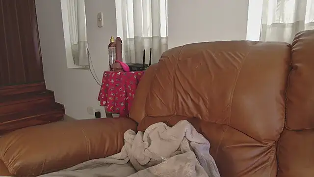 DeesseLuxure online show from March 22, 5:52 pm