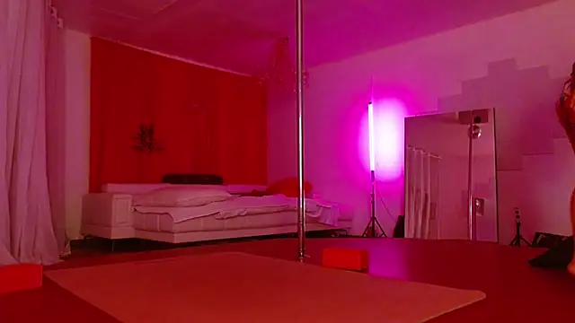 Sweet-Ginger online show from September 20, 3:18 am