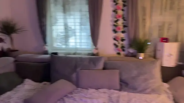 Monageil online show from November 18, 6:51 am