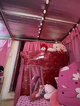 sweetieme online show from February 12, 6:19 am