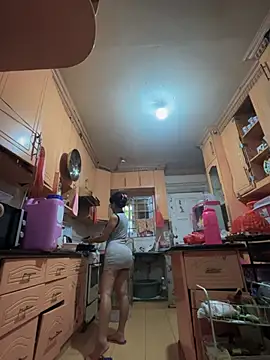 sweetieme online show from March 15, 4:24 am