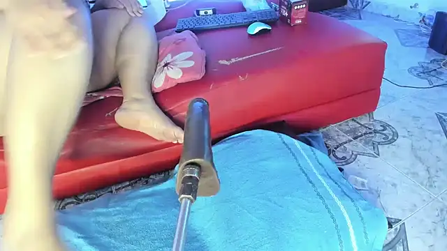 Dakotalove20 online show from March 19, 2:05 am