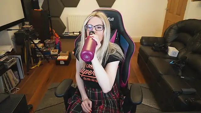 KelseyCobalt online show from December 12, 9:48 pm