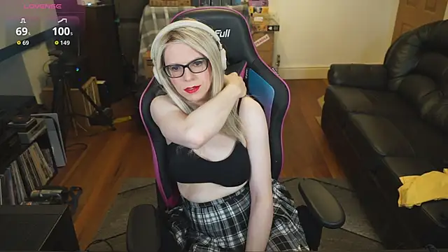 KelseyCobalt online show from October 20, 8:20 pm