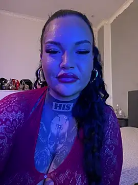  MelinaCurves  online show from March 26, 7:30 pm