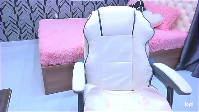 Toyota Motor Corporation online show from October 6, 11:13 pm