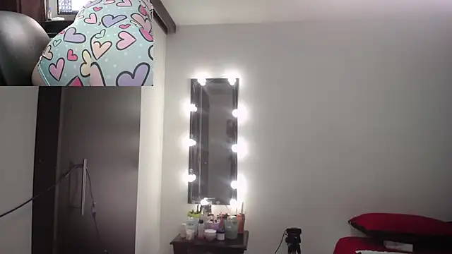 zoe hotxxx online show from March 1, 2:02 pm