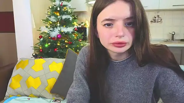 Naughty Alice online show from December 10, 2:17 pm