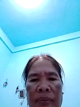 sexylizzy4u online show from March 18, 8:58 am