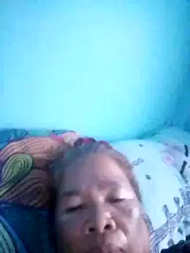 sexylizzy4u online show from September 19, 8:27 am