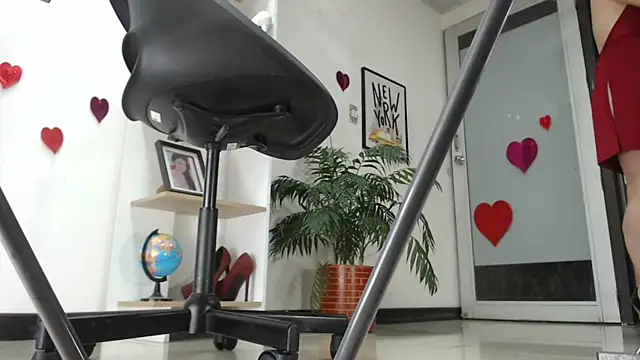 carieBelle1 online show from February 15, 11:17 am