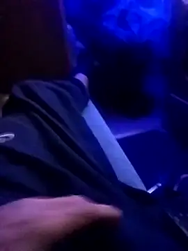 Snapshot of ExoticCarpark chatting on November 1, 7:38 pm ExoticCarpark online show from November 1, 7:38 pm