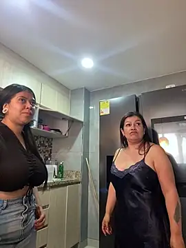 emilyjohanson online show from January 8, 2:03 pm