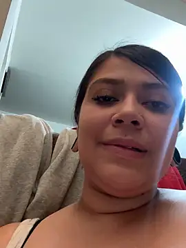 emilyjohanson online show from October 6, 7:44 pm