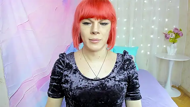 Snapshot of Stesnyashka123 chatting on December 8, 3:13 pm Stesnyashka123 online show from December 8, 3:13 pm