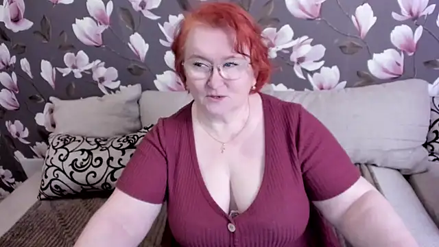 leiamillersonn online show from February 19, 10:12 am