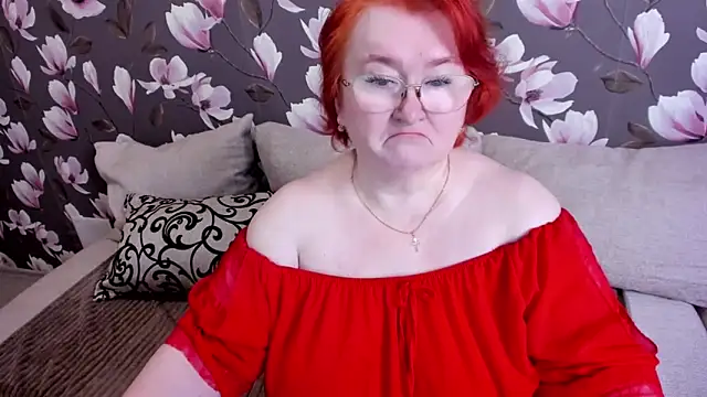 leiamillersonn online show from February 28, 4:54 am