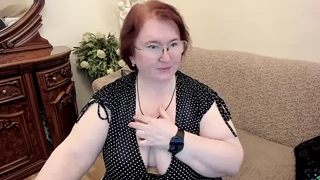 leiamillersonn online show from September 26, 5:55 am