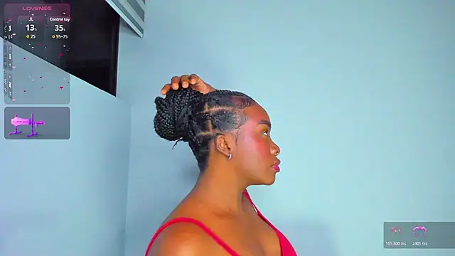 Sofi Smiley online show from March 3, 5:13 am