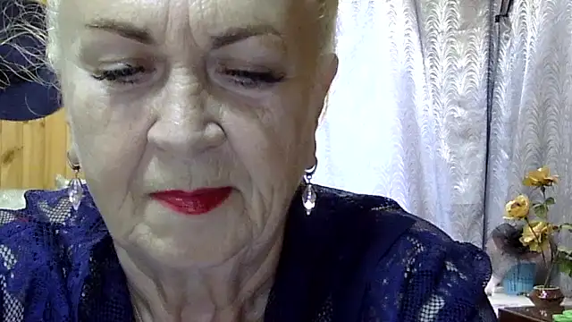 Emma52610 online show from September 30, 11:26 am