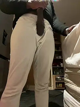 ZeusBlackDick online show from July 16, 5:52 pm