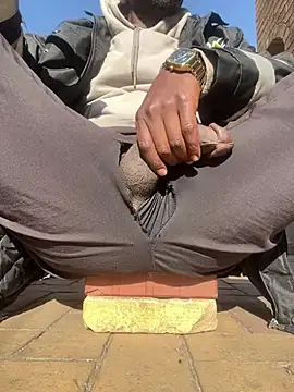 ZeusBlackDick online show from July 26, 7:37 am