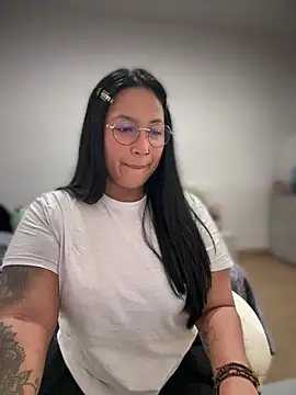 DannaaMeliza online show from January 27, 1:09 pm