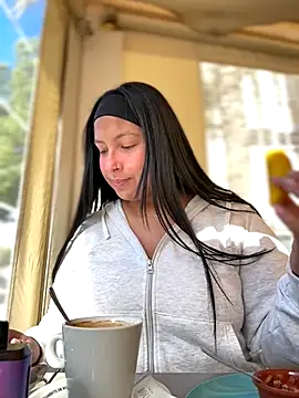 DannaaMeliza online show from November 21, 11:31 am