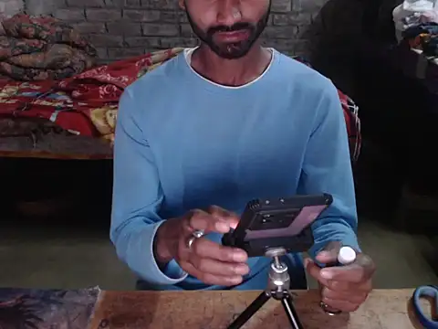 ThethunderPo online show from March 30, 3:18 am