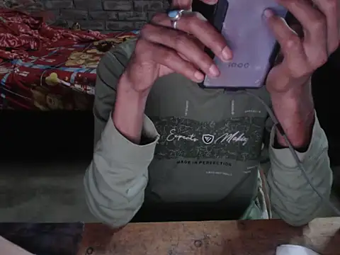 ThethunderPo online show from April 11, 4:00 pm