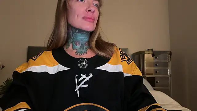 airgeadx online show from February 27, 1:38 am