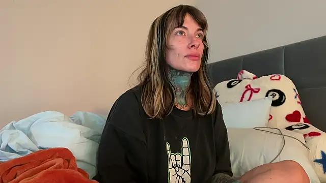 airgeadx online show from March 29, 7:58 pm