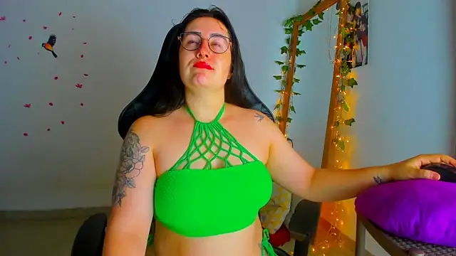 Susan Foxx online show from November 13, 7:02 pm