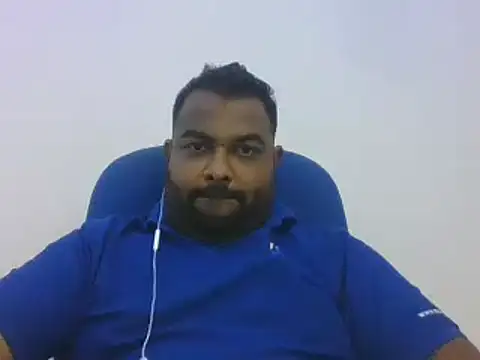 Snapshot of FatCockBoySL chatting on December 6, 12:49 pm FatCockBoySL online show from December 6, 12:49 pm