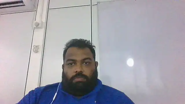 Snapshot of FatCockBoySL chatting on December 31, 10:37 am FatCockBoySL online show from December 31, 10:37 am