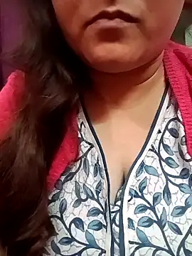 Snapshot of naughtymadam chatting on January 15, 8:30 am naughtymadam online show from January 15, 8:30 am