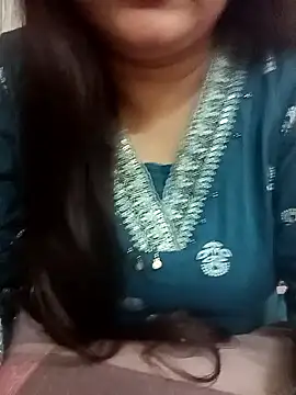 Snapshot of naughtymadam chatting on February 26, 6:45 am naughtymadam online show from February 26, 6:45 am