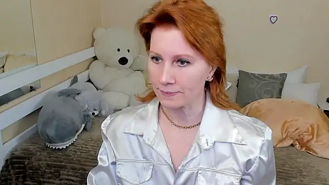Snapshot of FoxySophia chatting on January 27, 1:16 am FoxySophia online show from January 27, 1:16 am