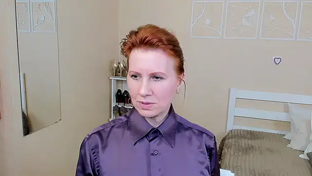 Snapshot of FoxySophia chatting on January 28, 3:25 am FoxySophia online show from January 28, 3:25 am