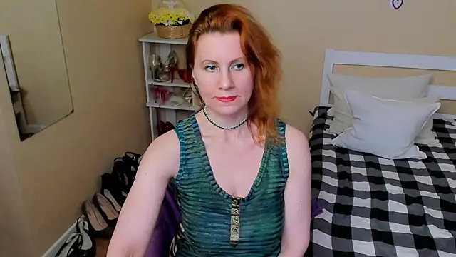 FoxySophia online show from November 17, 9:09 pm